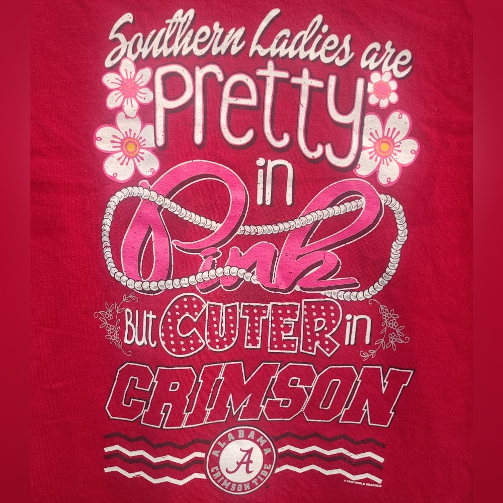 Gildan Women's Crimson T-Shirt with Graphic Print